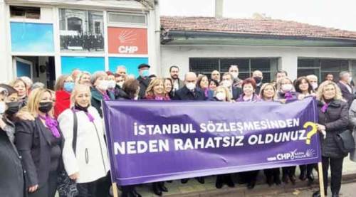CHP'li kadınlar, AK Parti'ye tepkili
