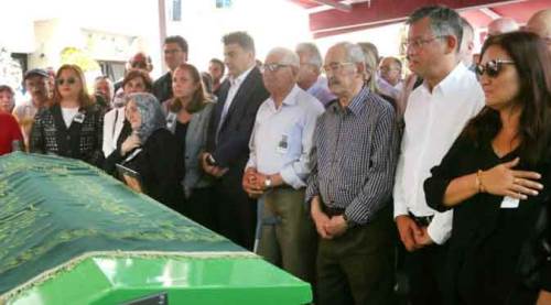 CHP’li vekilin acı günü: Eskişehir’de toprağa verildi