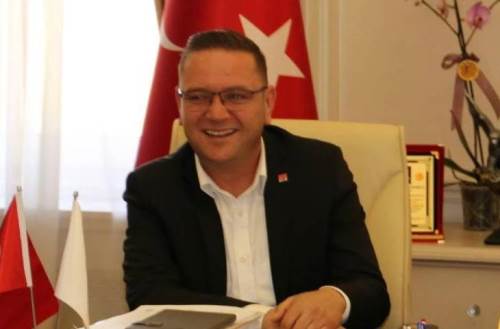 CHP Sivrihisar İlçe Başkanı Faruk Ertaş, yeniden adaylığını açıkladı