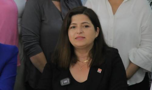 CHP Tepebaşı İlçe Kadın Kolları başkanlığına aday oldu