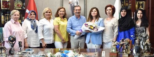 CHP Tepebaşı Kadın Kollarından Başkan Ataç’a Ziyaret