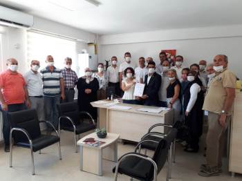 Çiçeği Burnundaki Yeni İl Başkanı Mazbatasını Aldı
