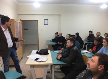 Çiftçilere "Meyve Ve Sebzelerde Sulama İle Gübreleme" Konulu Eğitim
