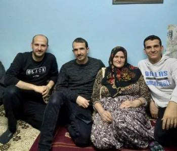 Çiftçilik Ve Hayvancılık Yaparak 3 Çocuklarını Okuttular
