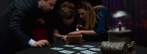 ÇIK ÇIKABİLİRSEN KAÇIŞ OYUNU