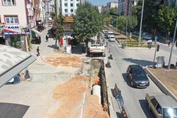 Çınar Marketler Önünde Çalışmalar Başladı
