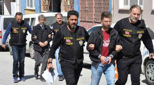 Cinayet sanığı baba oğul adliyede