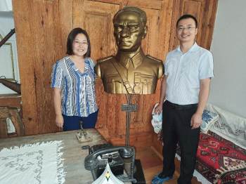 Çinli İş İnsanları Atatürk Evi’Ne Hayran Kaldı
