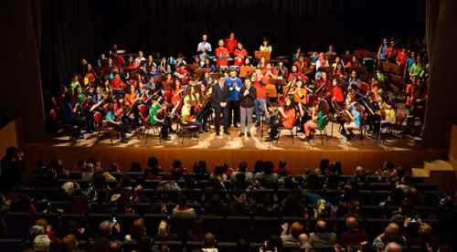 Çocuk Senfoni gönüller fethetti