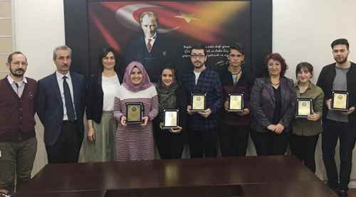 Çocuk Servisi’nin duvarları renklendi
