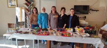 Çocuklar Bu Etkinlikte Hayal Güçlerini Kullanıyor
