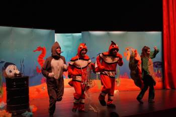 Çocuklar Hafta Sonu Müzikal Tiyatro Oyunlarıyla Eğlendi
