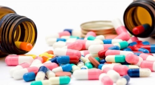 Çocuklar sağlıklı gülümsüyor