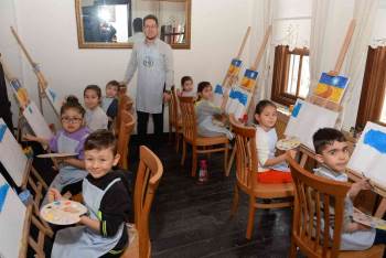 Çocuklar Sanatevi’Nde Rengarenk Bir Gün Geçirdi
