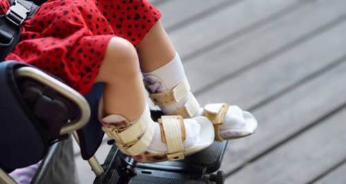 Çocuklarda bu belirtilere dikkat: İlk 3 yaş çok önemli!