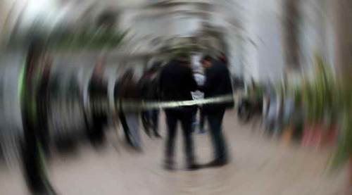 Çocukların gözü önünde korkunç cinayet!