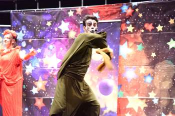 Çocukların Tiyatro Keyfi
