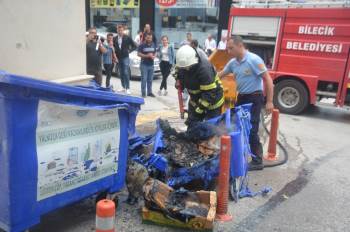 Çöp konteyneri bir anda alev aldı