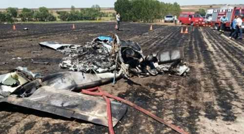 Çorlu'da eğitim uçağı düştü: 2 ölü