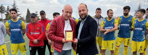 Çukurhisar’a destek verdiler