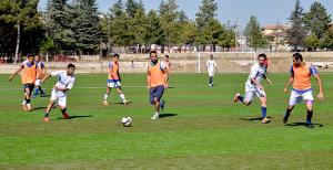 Çukurhisar sahası maçlara hazır