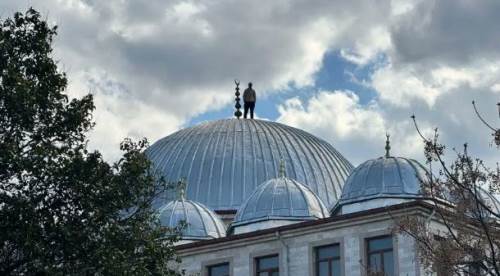 CUMA HUTBESİ 8 MAYIS 2026 | Diyanet bu haftanın cuma hutbesini yayımladı: İşte tam metin
