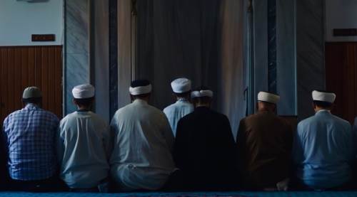 Cuma namazı nasıl kılınır? Cuma namazı kaç rekattır? İşte adım adım cuma namazı kılınışı