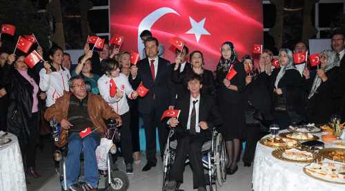 Cumhuriyet için görkemli resepsiyon