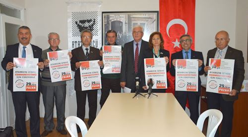 Cumhuriyet yürüyüşüne davet ettiler