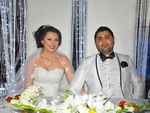 Lise Arkadaşlığı Nikâh Masasında Son Buldu