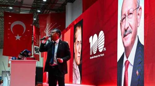 Dalkavuklar ordusu kaybetti