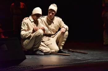 Dans Tiyatrosu Büyük Beğeni Topladı
