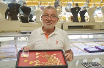 Darphane Talebe Yetişemiyor, Kuyumcularda Altın Kalmadı
