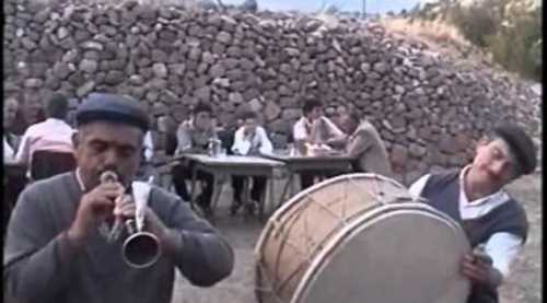 Davulcu zurnacıyı öldürdü