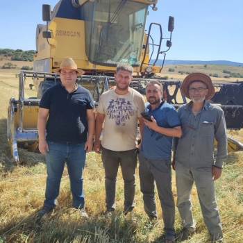 Dazkırı’Da Biçerdöver Ve Bitki Sağlığı Kontrolü
