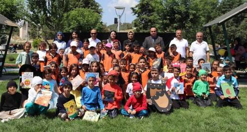 Dazkırı'da Kitap Okuma etkinliğine Kaymakam Bayguş katıldı