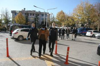 Deaş’In İngilizce Listesindeki ‘Soldier’Leri (Asker) Afyon’Da Yakalandı
