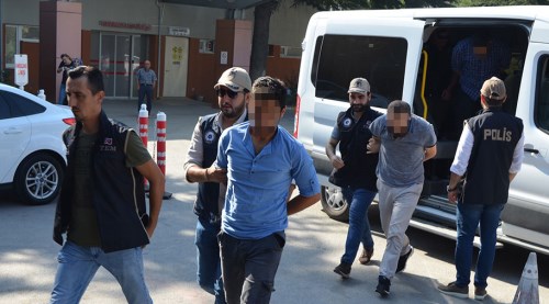 DEAŞ üyeleri sağlık kontrolünden geçti
