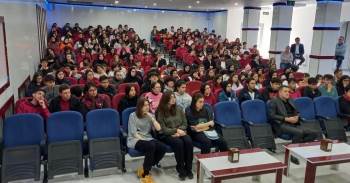 Değerler Eğitimi Konferansları Devam Ediyor
