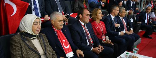 Demirören'den flaş istifa kararı!