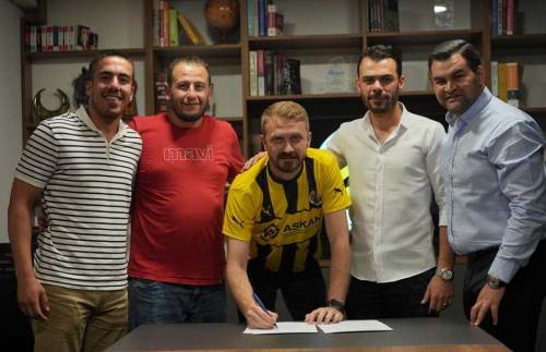 Demirspor’da Oğuz Tavsamaz sesleri