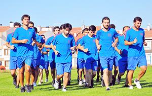 Demirspor İzmire çıkarma yaptı