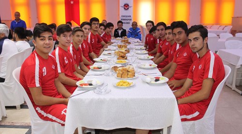 Demirspor kahvaltıda buluştu