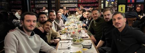 Demirspor liderliğini birlik yemeğiyle kutladı