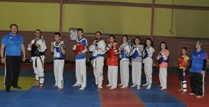 Demirspor temsil edecek