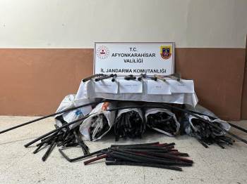 Demiryolu Soyguncularını Jandarma Yaptığı Başarılı Takiple Yakaladı
