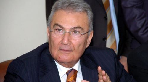 Deniz Baykal Almanya'ya gitti