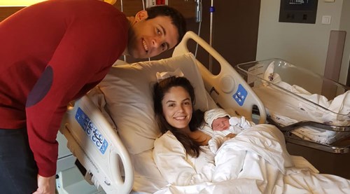 Deniz bebek dünyaya geldi