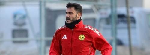 Deniz sıkı çalışıyor