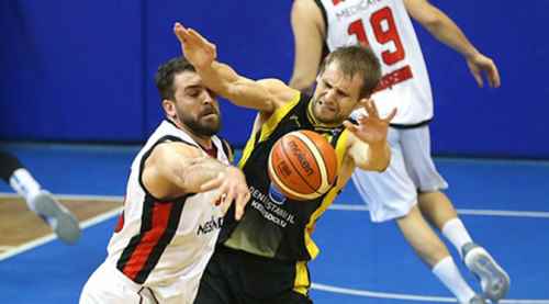 Deplasmanda yenmiştik